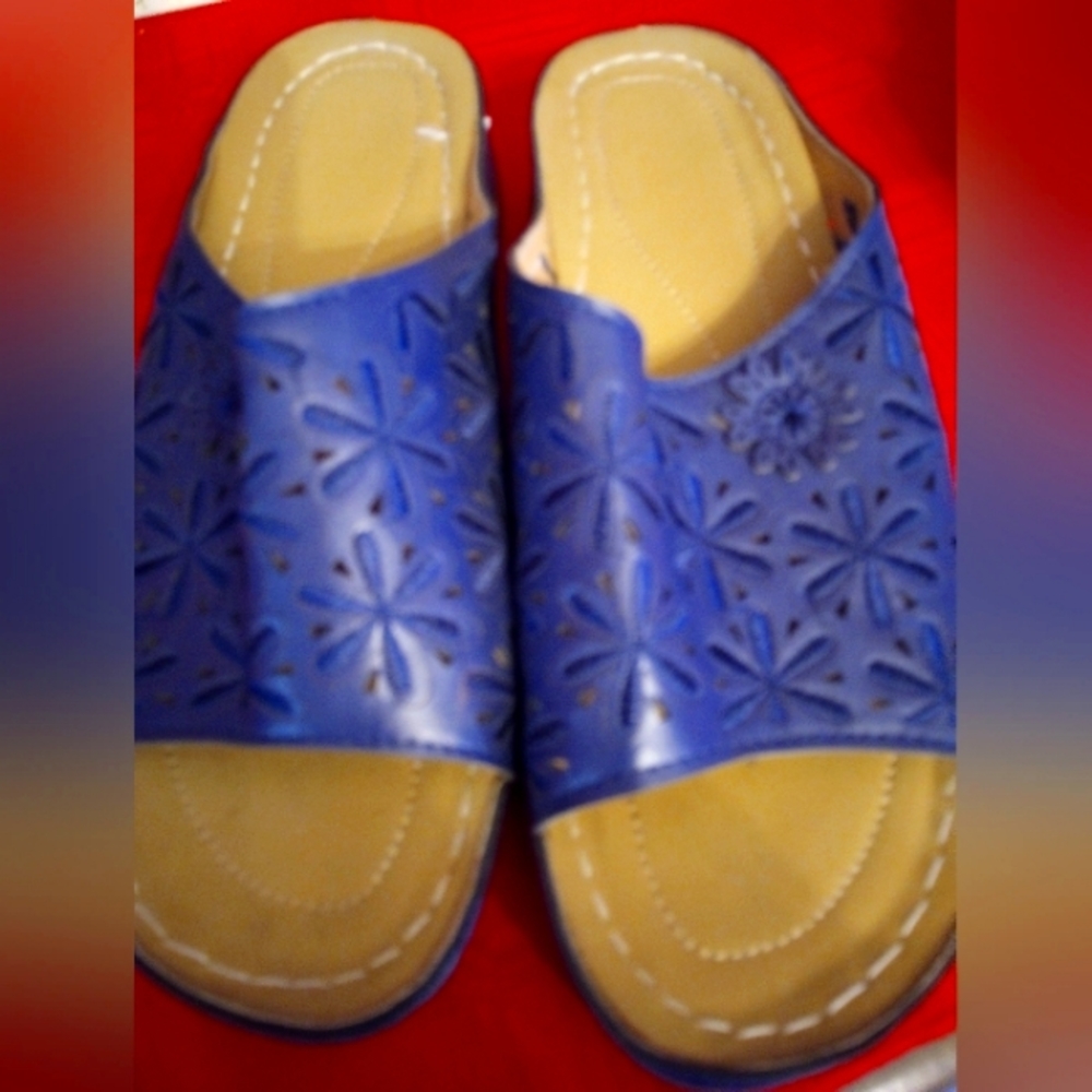 Woman's Sandals
